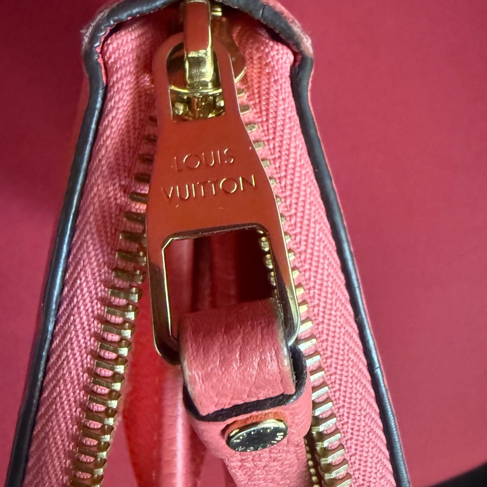 Authenticated Louis Vuitton Pink/Coral Monogram Empreinte Zippy Leather Wallet - Picture 13 of 16